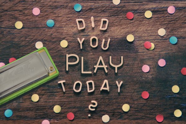 konfetti blues harp mundharmonika text: did you play today?
