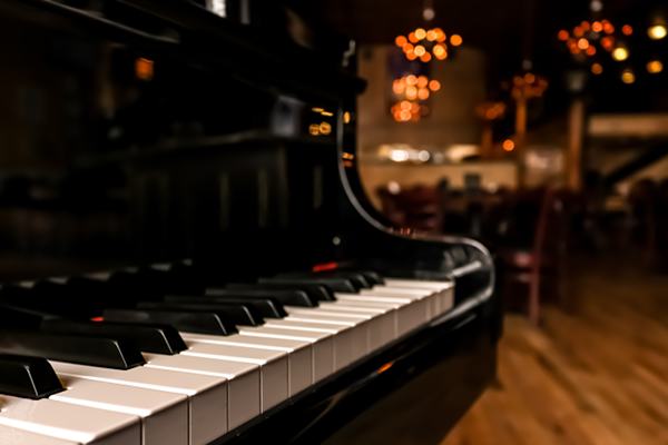 Piano Instrument Einsteiger