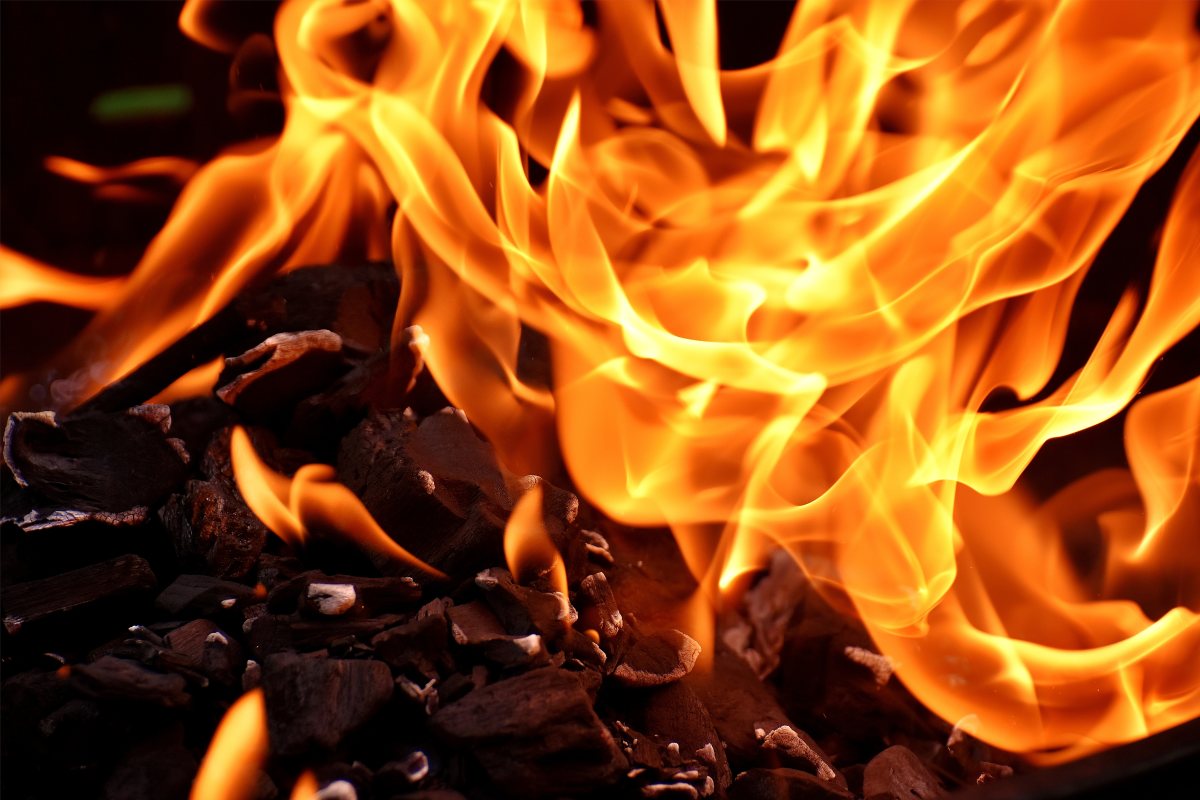 feuer flamme heiß