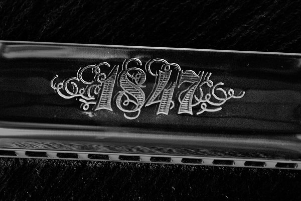Seydel Blues 1847 Aufschrift Deckelplatte